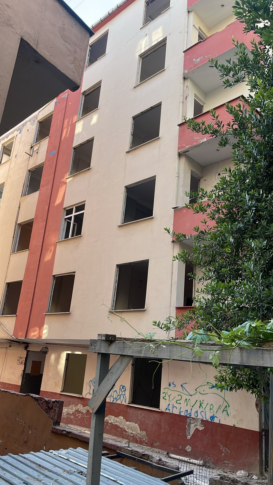 Güngören Güneştepe Mah. Apartman Projesi galeri görseli 1